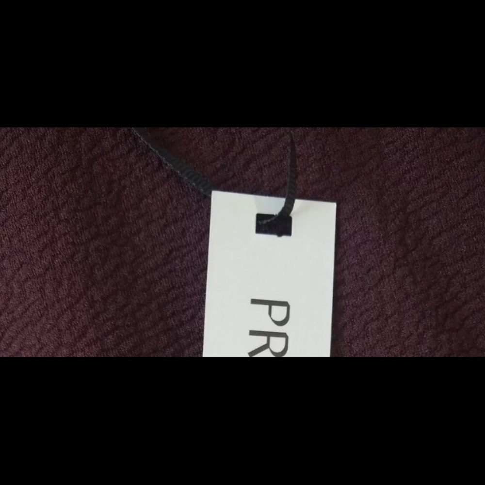 Textured Burgundy/Brown Puff Sleeve Dress - Picture 4 of 6